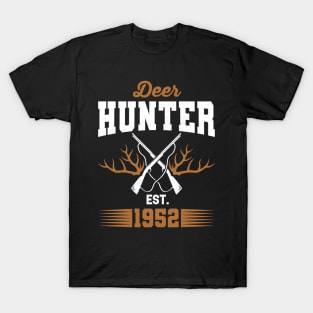 Gifts for 69 Year Old Deer Hunter 1952 Hunting 69th Birthday Gift Ideas T-Shirt